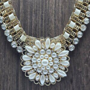 Erica Lyons Faux Pearl Rhinestone Necklace Collar Bib Ribbon Gold Tone Statement